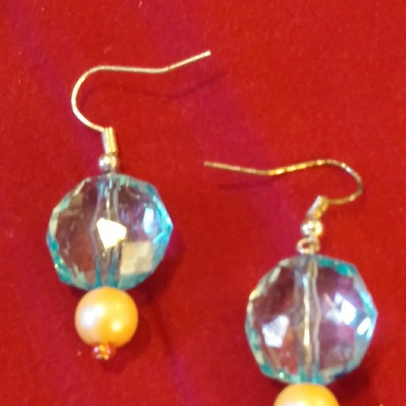 HAND CRAFTED NATURAL STONES NECKLACE & EARRINGS SET - Picture 2 of 8